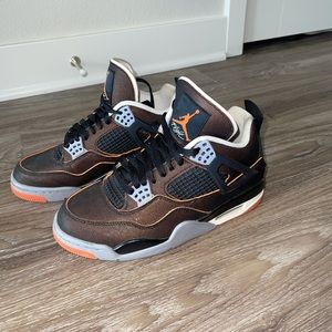 Wmns Air Jordan 4 Retrob